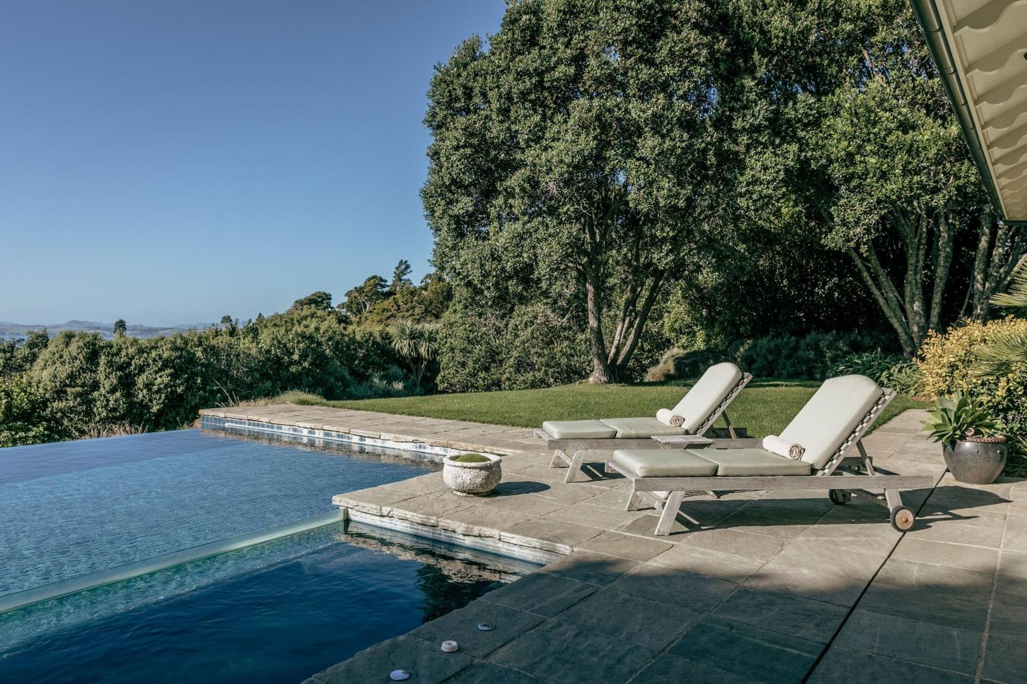 เดอะ ลอดจ์ แอท คอรี คลิฟฟ์ Villa Matauri Bay ภายนอก รูปภาพ